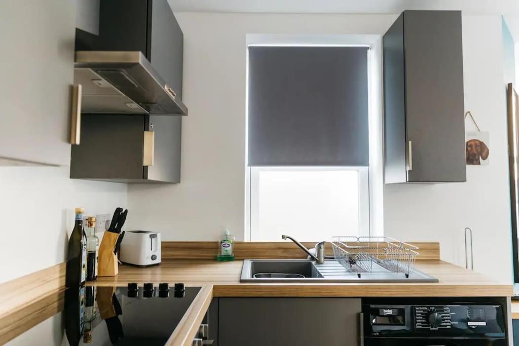Stylish Open Plan * Bath